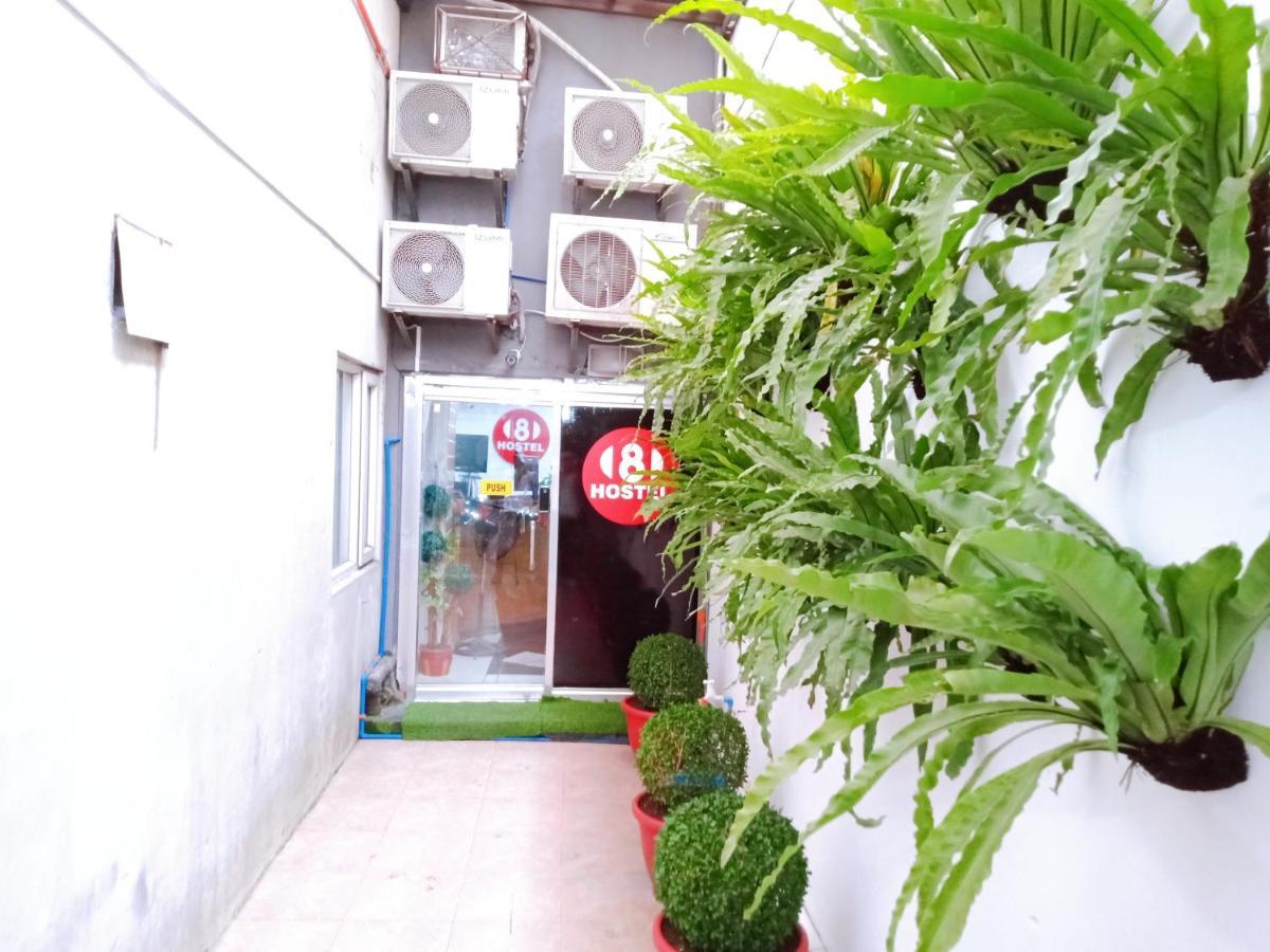 8Hostel مانيلا المظهر الخارجي الصورة