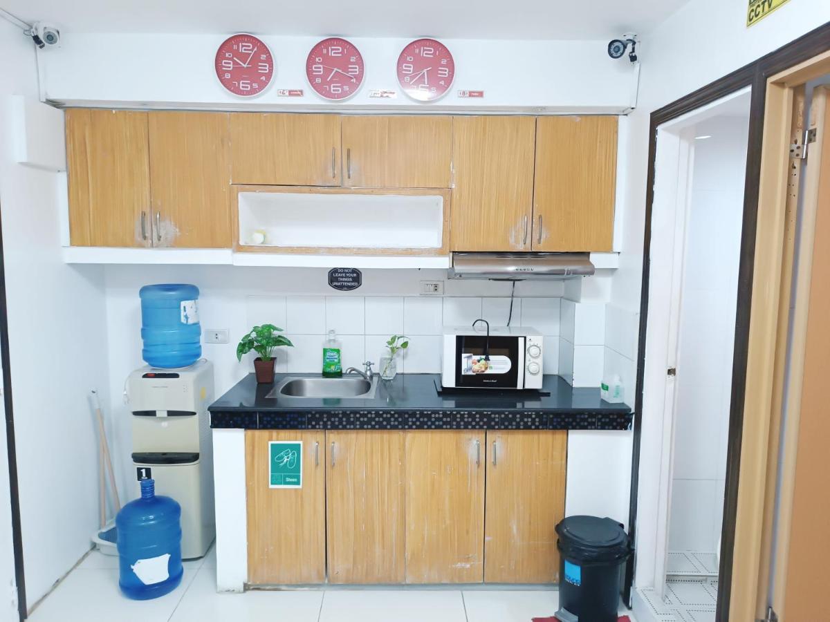 8Hostel مانيلا المظهر الخارجي الصورة