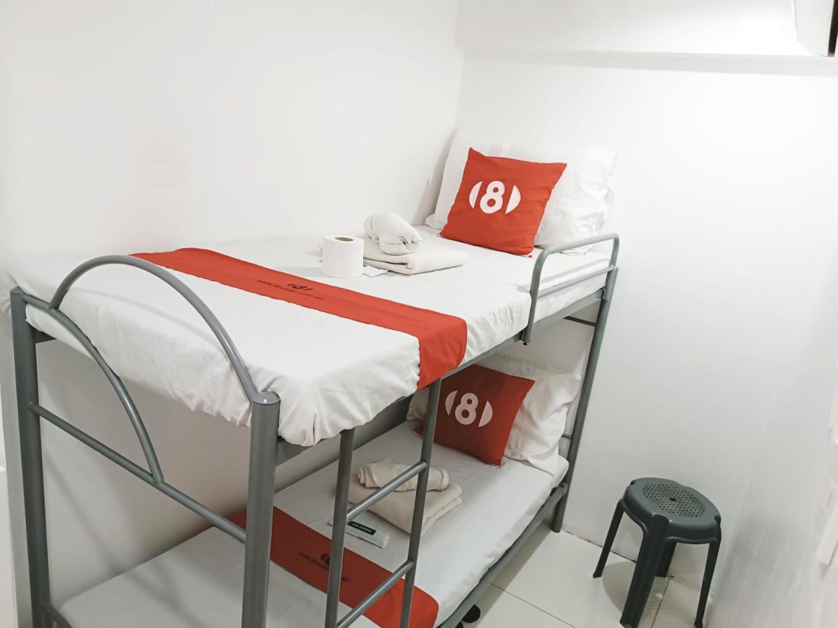 8Hostel مانيلا المظهر الخارجي الصورة